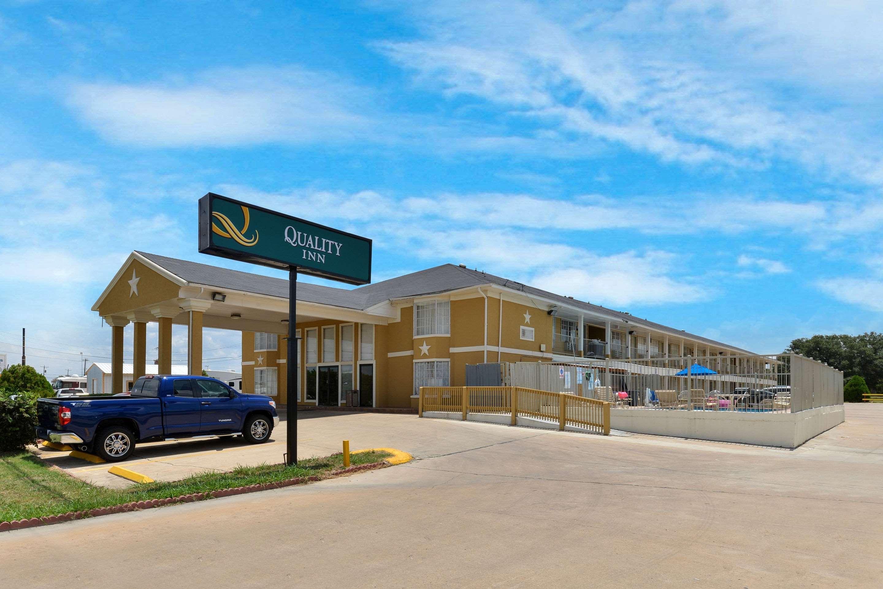Quality Inn Gonzales Dış mekan fotoğraf